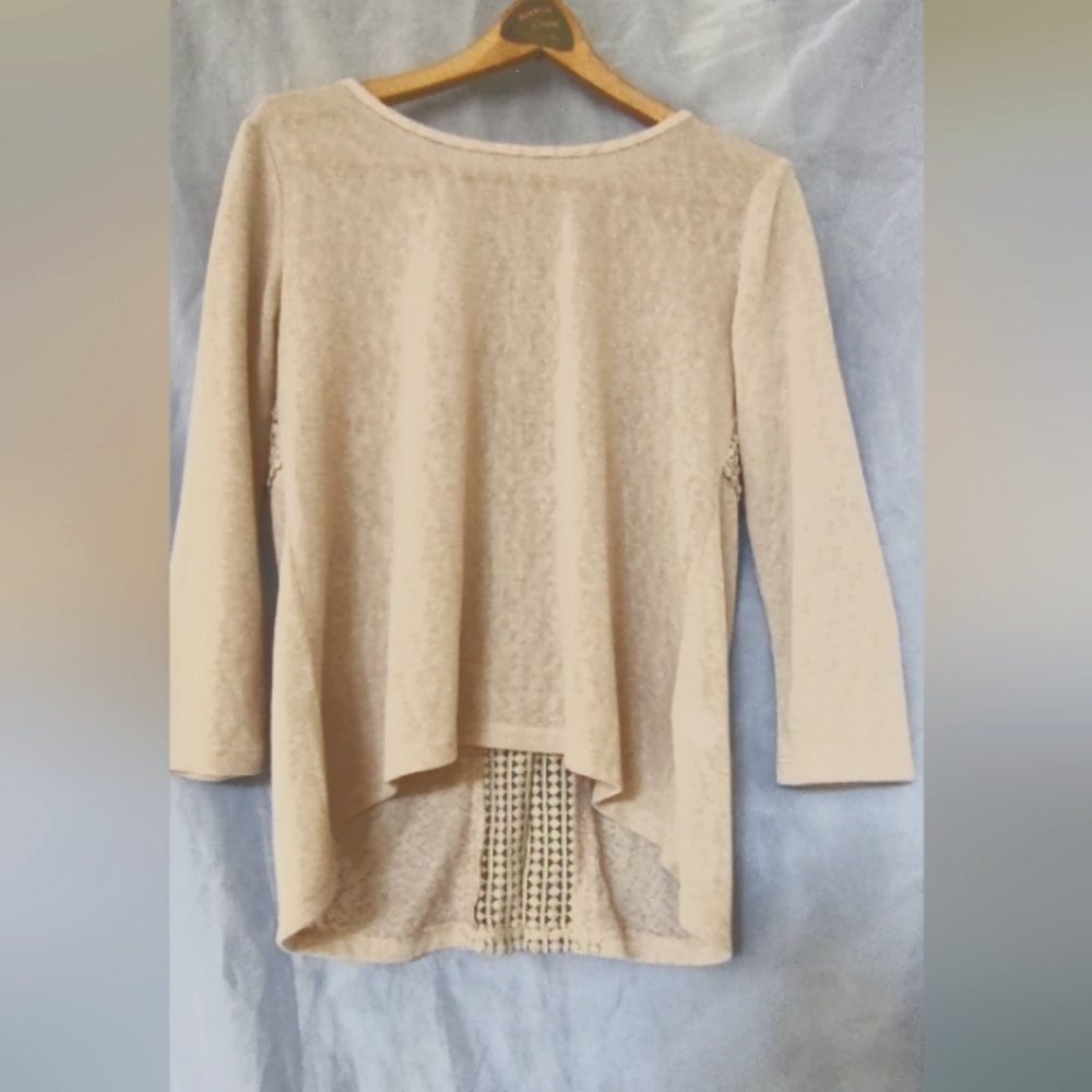 Women's blouse